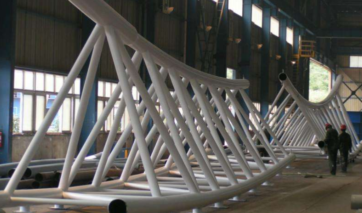 白银管廊钢结构与桁架结构的管道支架应该如何区分